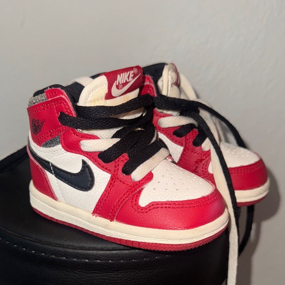 Jordan Kids Shoes Red and White